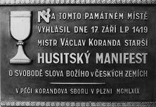 Pametni deska Václava Korandy na Bzi mensi