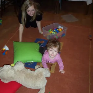 Vánoční rodičovský klub 2010 — fotografie 6 z 15