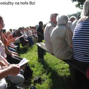 Prezentace z bohoslužeb na hoře Bzí — fotografie 15 z 44