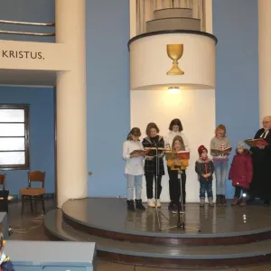 Dětská vánoční slavnost 24. 12. 2021 — fotografie 4 z 32