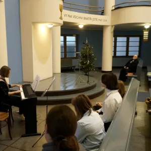 Dětská vánoční slavnost 24. 12. 2021 — fotografie 8 z 32