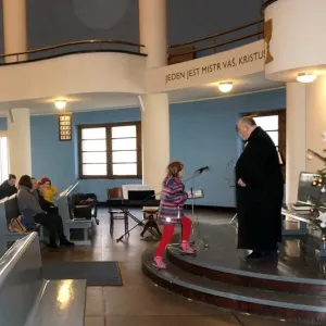 Dětská vánoční slavnost 24. 12. 2022 — fotografie 25 z 30