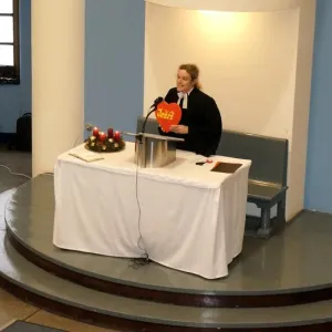 Diakonické adventní bohoslužby 19. 12. 2024 — fotografie 46 z 65